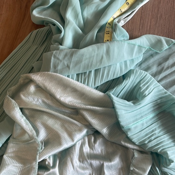 Anthropologie sleeveless mint green pleated accordion midi dress hits at knees - Picture 11 of 12